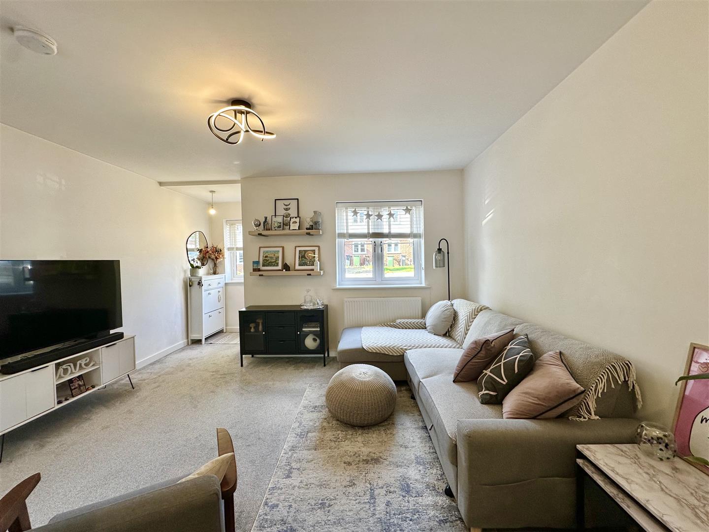 1 bed property in Preston Hall Close, Bexhill